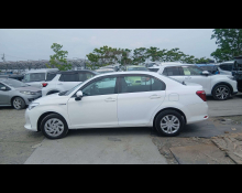 Toyota Corolla Axio 2019