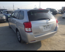 Toyota Corolla Fielder 2014