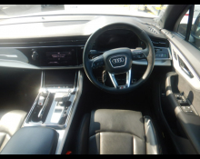 Audi Q7 2024