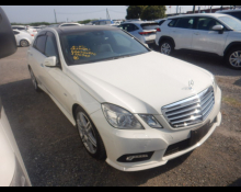 Mercedes Benz E-Class 2010
