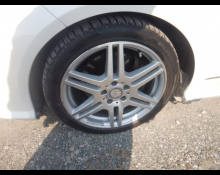Mercedes Benz E-Class 2010