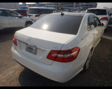 Mercedes Benz E-Class 2010