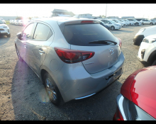 Mazda Mazda2 2022