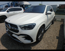 Mercedes Benz GLE-Class 2025