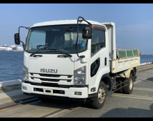 Isuzu Forward 2015