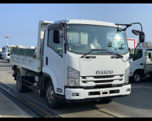 Isuzu Forward 2015