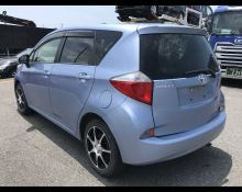Toyota Ractis 2013