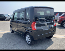 Daihatsu Tanto 2019