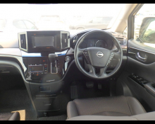 Nissan Elgrand 2023