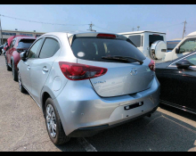 Mazda Mazda2 2022