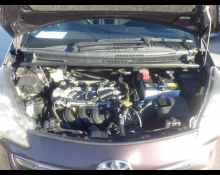 Toyota Ractis 2012