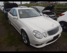 Mercedes Benz E-Class 2005