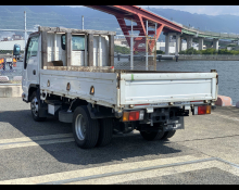 Isuzu Elf 2017