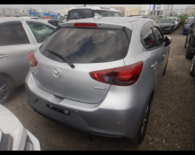 Mazda Mazda2 2022