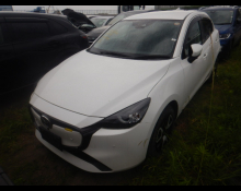 Mazda Mazda2 2023