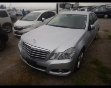 Mercedes Benz E-Class 2010