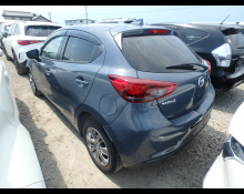 Mazda Mazda2 2022
