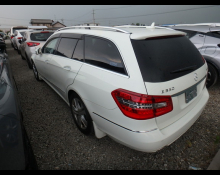 Mercedes Benz E-Class 2011