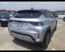 Suzuki FRONX 2025