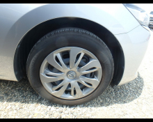 Mazda Mazda2 2023