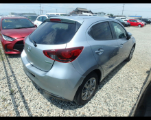 Mazda Mazda2 2023