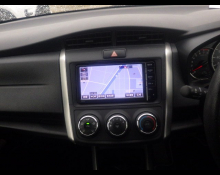 Toyota Corolla Fielder 2015