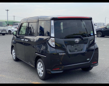 Toyota Tank 2019