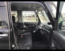 Daihatsu Tanto 2019