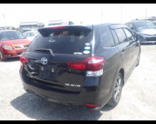 Toyota Corolla Fielder 2016
