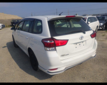 Toyota Corolla Fielder 2015