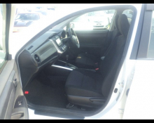 Toyota Corolla Fielder 2015