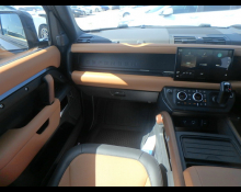 Land Rover Deffender 2022