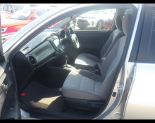 Toyota Corolla Axio 2016