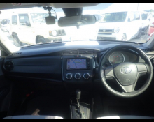 Toyota Corolla Axio 2016