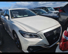 Toyota Crown 2018