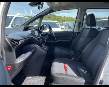 Toyota Voxy 2016
