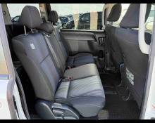 Toyota Noah 2015
