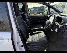 Toyota Noah 2015
