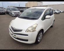 Toyota Ractis 2008