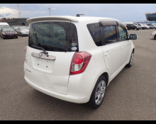 Toyota Ractis 2008
