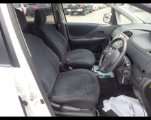 Toyota Ractis 2008
