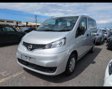 Nissan NV200 2022