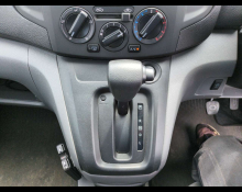 Nissan NV200 2022