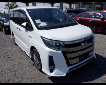 Toyota Noah 2018