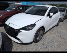 Mazda Mazda2 2023