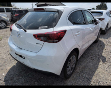 Mazda Mazda2 2023