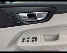 Volvo XC60 2022