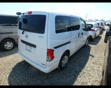 Nissan NV200 2022