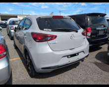 Mazda Mazda2 2023