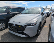 Mazda Mazda2 2023